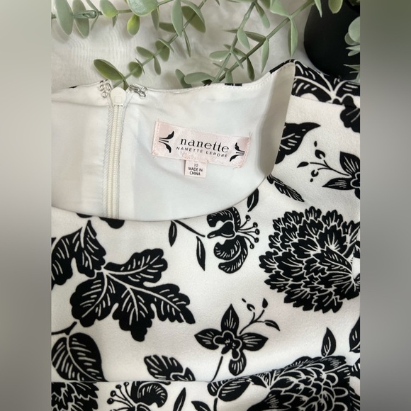 Nanette Lepore White Black Floral 3/4 Bell Sleeve Midi Dress Size 10 - Picture 7 of 12
